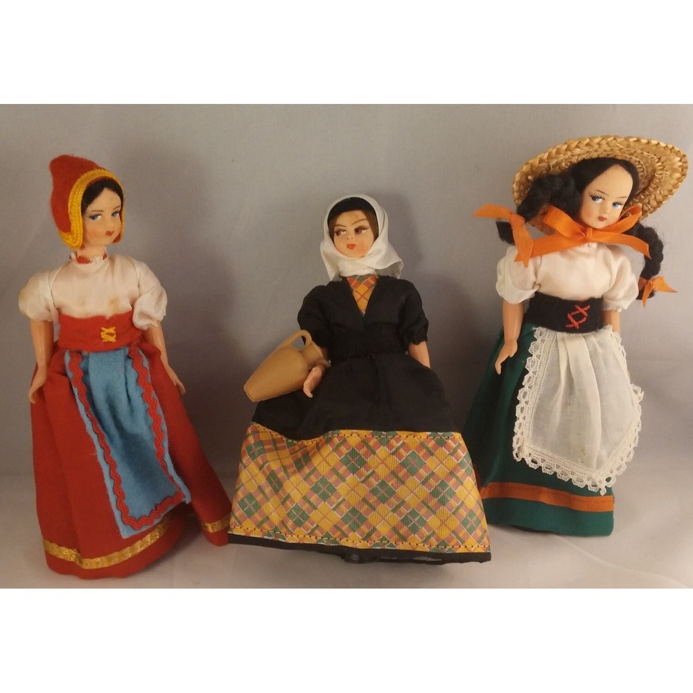 Vintage ethnic dolls, set of 3 travel souvenir collectible dolls, 1950s costume